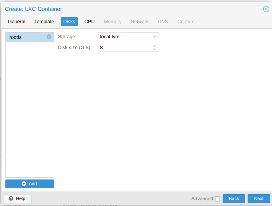 LXC作成のDisksタブ。Disk sizeがデフォルトの8GiBの状態